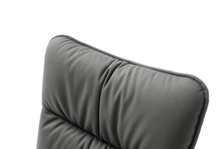 Marin_4_Fuss_Stuhl_Detail_Rueckenlehne_DET_300_25_grob.jpg