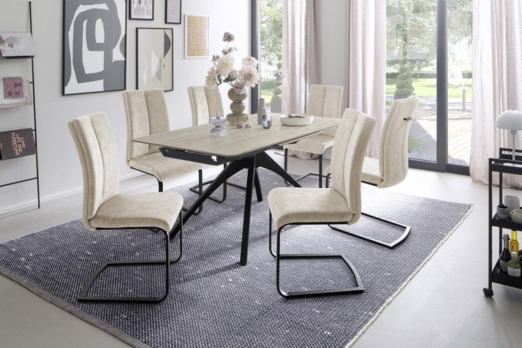 Cerrito_Platte_beige_Gestell_schwarz_mit_6x_Hudson_Gestell_schwarz_CR_MIL_961_25_grob.jpg