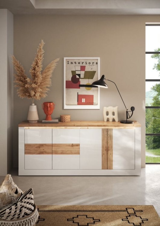 209016_18K_LQ.jpg