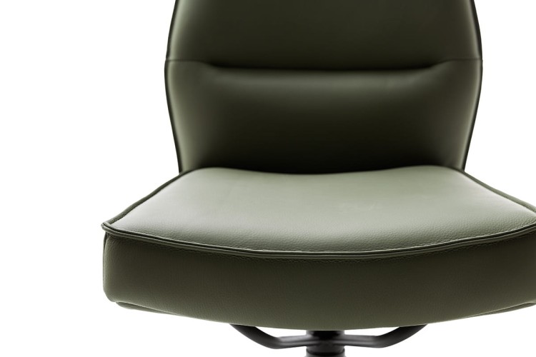 Assento_Detail_Schale_A_ohne_AL_Leder_Sitzflaeche_DET_3024_24_grob.jpg