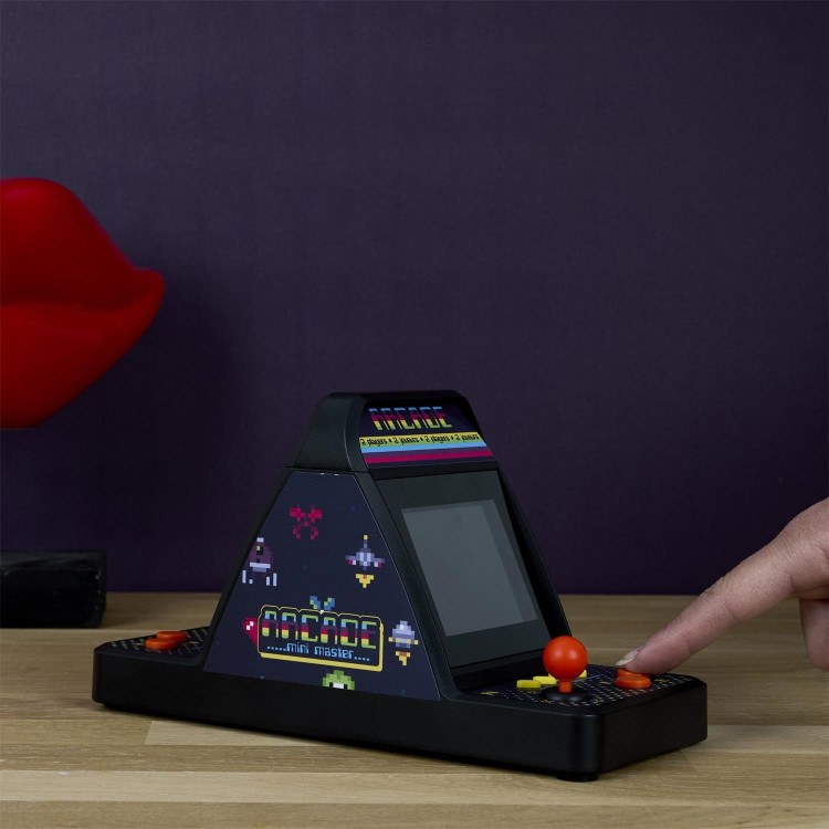 fb9d99fc17e5551d323403a4d44da590