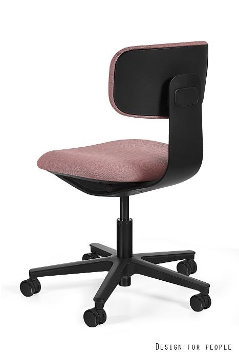 7d11305f64b7aeff2c6633a704f58137