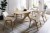 JEFFERSON_ET_Wildeiche_ovale_Tischform_mit_schweizer_Kante_Holzgestell_Spiderform_JE14_16_18_20_22_24_TSWE_ALPENA_AL_Etna_sand_ALWAETSA_MIL_9738_25_fein.jpg