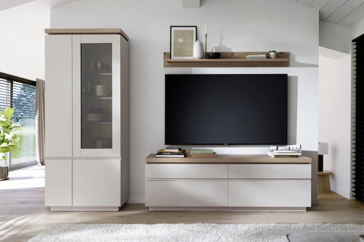 1280x855_product_media_Remolino_Kaschmir_W02_ohne_Beleuchtung_frontal_im_Milieu_MIL_12734_25_fein_Easy_Resize_com-j.webp