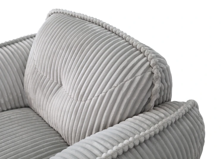 Be_fluffy_armchair_otto (1).png