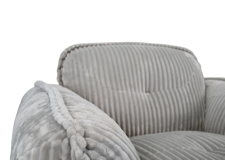 Be_fluffy_armchair_otto (4).png