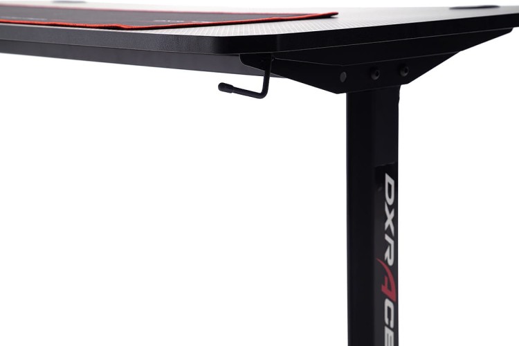 DX_RACER_8_40150_SW_Headsethalter_frei_DET_1864_20_grob.jpg