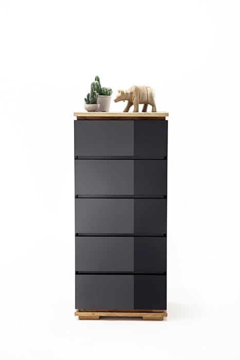 48447_CHIARO_schwarz_HG_front_Deko_4842_18_grob.jpg