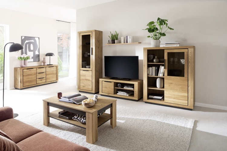 GRENO_Wohnen_GRE14W01_bestehend_aus_Type_10_30_21_50_SB_Greno_GRE14T02_und_Couchtisch_GRE14T65_ohne_Beleuchtung_mit_Deko_MIL_2072_24_grob.jpg