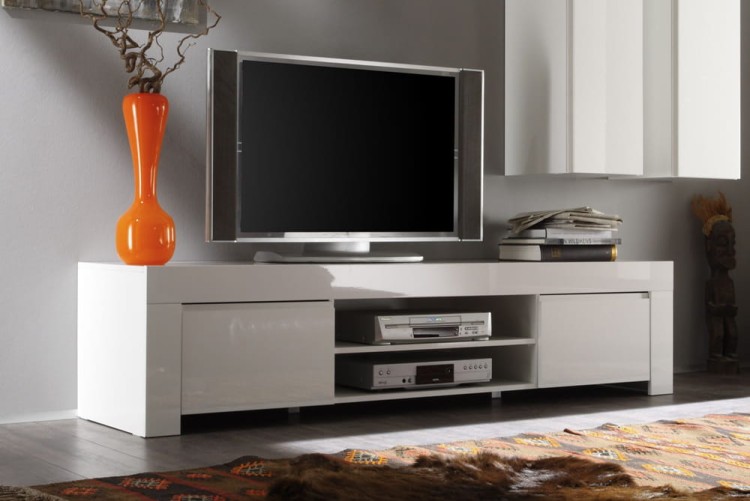 Amalfi_bianco_comp_TV_02.jpg