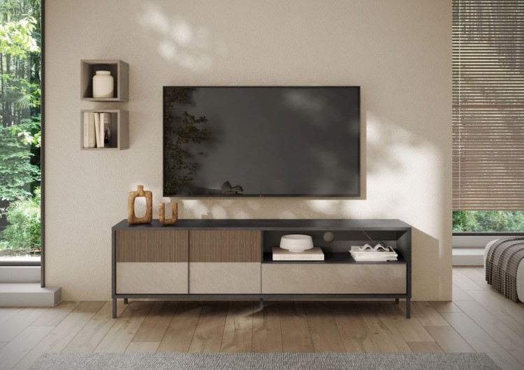 208259_02AG(1).jpg